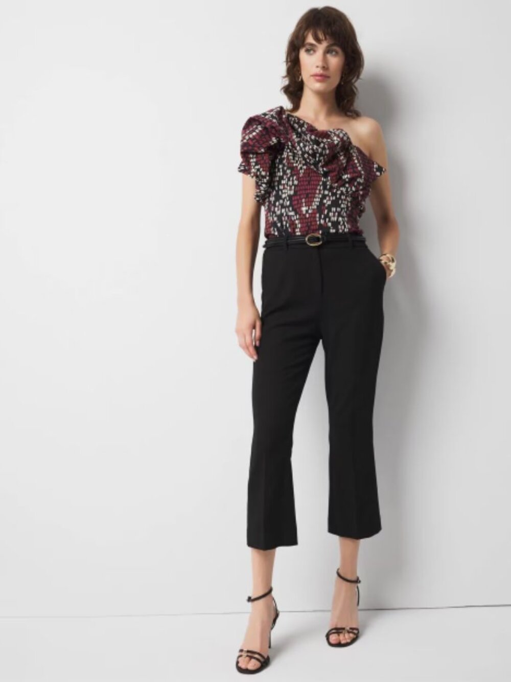 White House Black Market Tailored Kick Flare Pants – Black – 8 Short